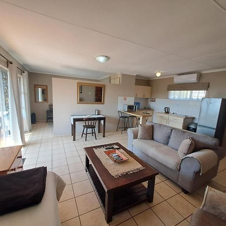 Beachfront Cabanas Amanzimtoti Eksteriør billede