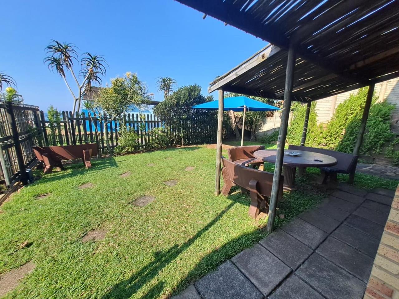 Beachfront Cabanas Amanzimtoti Eksteriør billede