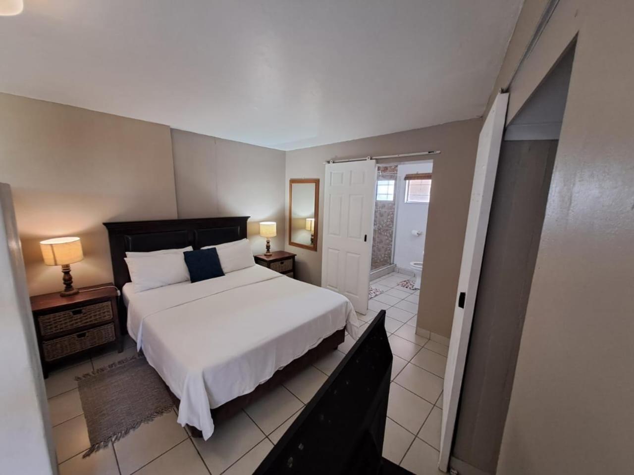 Beachfront Cabanas Amanzimtoti Eksteriør billede